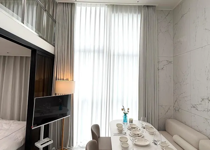 명동 시청역 광화문 Apartament